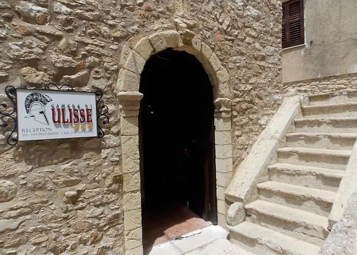 Di Ulisse فندق مبيت وإفطار 3*